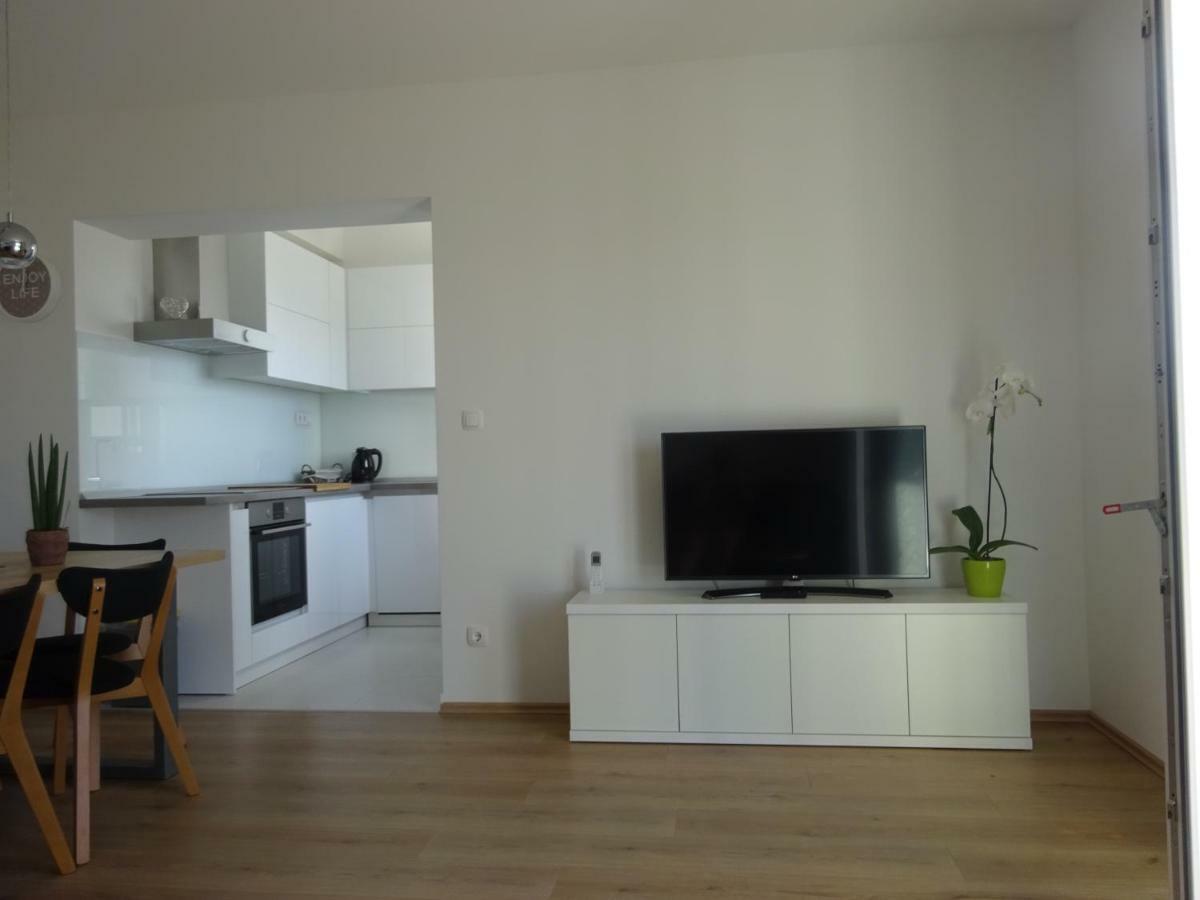 Apartment Duce 奥米什 外观 照片